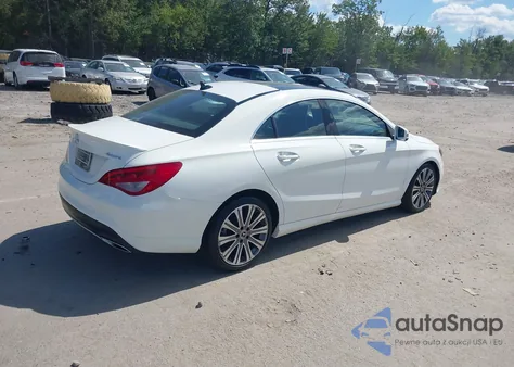 2018 Mercedes-Benz Cla 250 4Matic z USA, uszkodzony, nr VIN WDDSJ4GB8JN636678